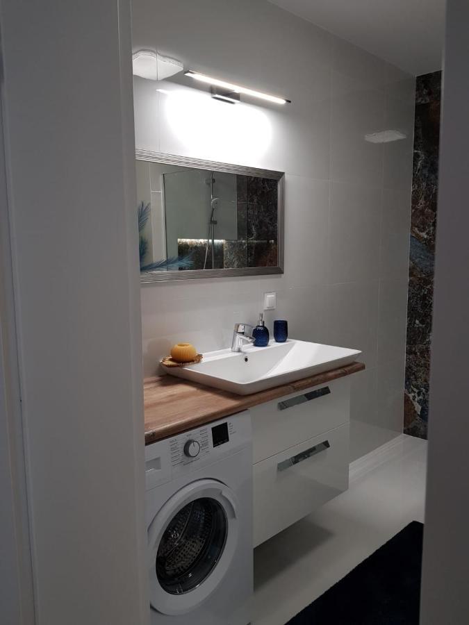 Apartament City View Wes Quality Suite Poznan Ngoại thất bức ảnh